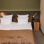 & Hotel *