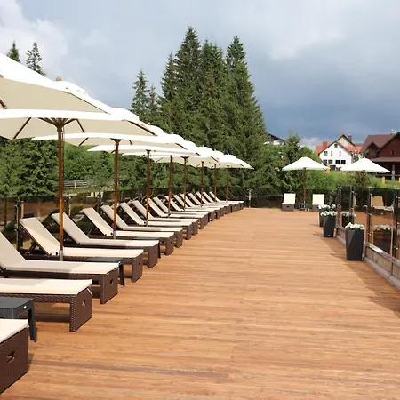 & Hotel Bukovel