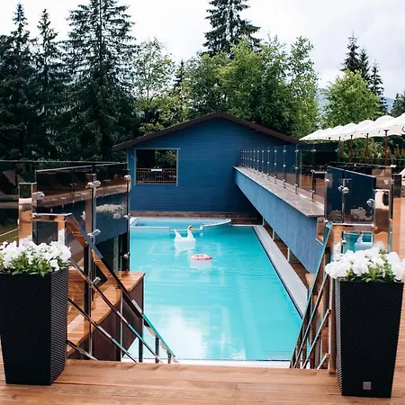 & Hotel